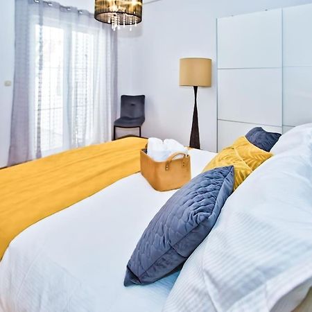 Apartman Tino With Two Sunny Terace Хвар Екстер'єр фото